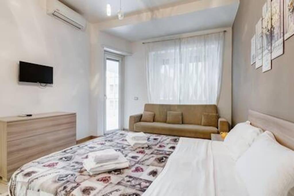Domus Laterani By Jfm - Comfortable Apartment Big Terrace Colosseo Rome Extérieur photo